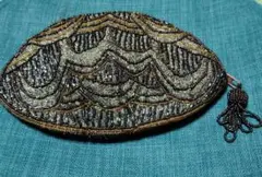 ビーズ柄装飾ポーチ