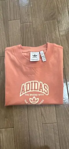 ADIDAS ピンク 半袖Tシャツ