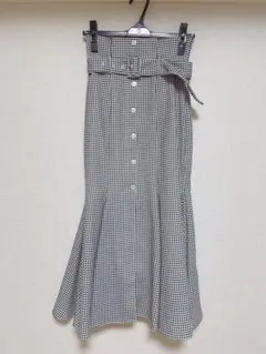 SNIDEL  フロントボタンマーメイドスカート