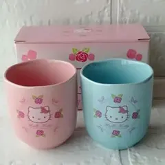 Sanrio　HelloKitty　ハローキティ　湯のみセット