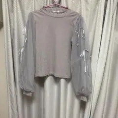 mily bilet メローネック シアー袖 トップス グレー L リボンのサムネイル