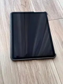 【最終値下げ】2024年発売iPad Air シルバー本体＆キーボードカバー