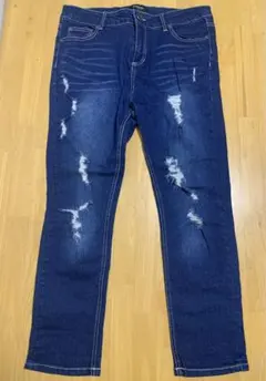 ダメージ加工　デニムパンツ　Lサイズ