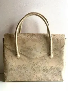 Item thumbnail for item dc56d2da-62ae-4f0c-886a-b83debe5c1c1