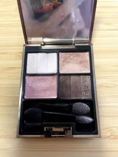 ルナソル　スリーディメンショナルアイズ　02 soft beige