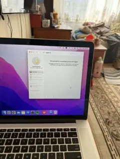 Apple MacBook Pro 本体 シルバーのサムネイル