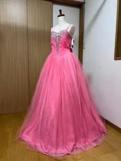 ピンク ビジュー　ドレス