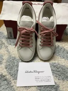 Salvatore Ferragamo スニーカー ホワイト/ピンク　新品未使用のサムネイル