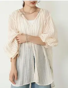 ★美品★　チャオパニック　ネックドロスト　シャツ　ストライプ