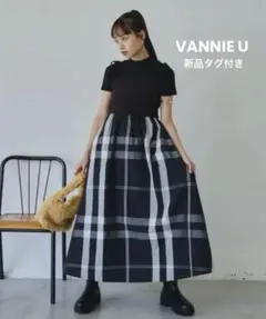 Item thumbnail for item 6cd0c8aa-9a7a-455b-8260-591fce9a5fba