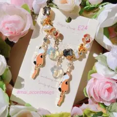 ハンドメイド とらねこちゃん ♡ ピアス風 イヤーカフ ♡