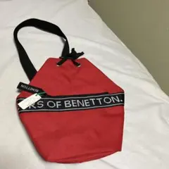 BENETTON 赤 ショルダーバッグ　ミニのサムネイル