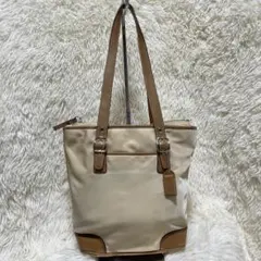 COACH　コーチ　トートバッグ　肩掛け　ナイロン　レザー　革　シグネチャー