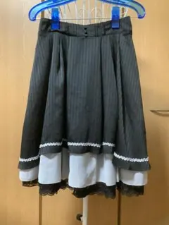 アクシーズファム フレアスカート 黒 ストライプ柄