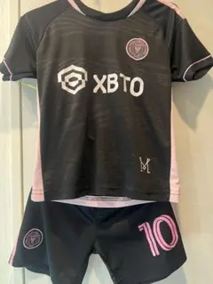 Item thumbnail for item 8c43a0c5-8bf4-48b1-bab2-418f532b36fe