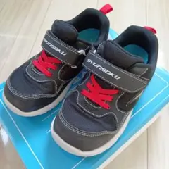 ミライク　靴　19cm