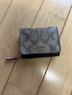 Coach 三つ折り財布　本日限定価格