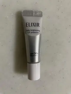 エリクシール ブライトニング デーケアレボリューションWT＋　5mL