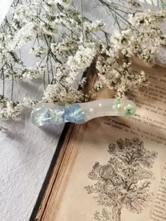 ハンドメイド ドライフラワーのヘアクリップ