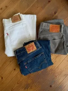 Levi'sテーパードシルエット 3本まとめ売り　　Levi's502
