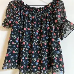 イング   ブラック　花柄