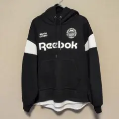 Reebok フード付きパーカー ブラック/ホワイト