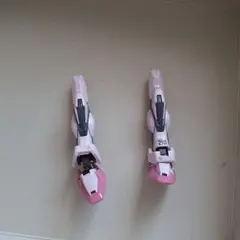 HG ガンプラ ジャンク 機動戦士ガンダムSEED ストライクルージュ 脚部のサムネイル