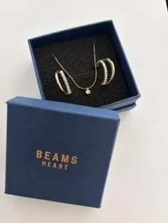 BEAMS HEART フープピアス ネックレス セットのサムネイル