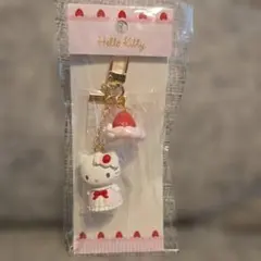 サンリオ いちごホイップケーキ キーホルダー　キティ