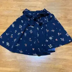新品♡earth スウェード 花柄膝丈スカート