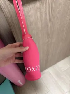 FOXEY フォクシー ピンク ポーチ ストラップ付き　ノベルティ 非売品のサムネイル