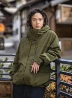 【美品】UNIQLO ユニクロ ハイブリッドダウンパーカー M カーキ 平野歩夢