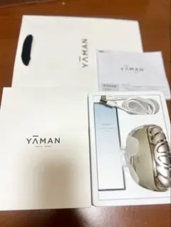 週末セール ☆ YA-MAN 美顔器 リフトロジー YJFD1Nのサムネイル