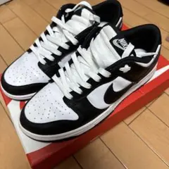Nike スニーカー ブラック/ホワイト パンダダンクのサムネイル