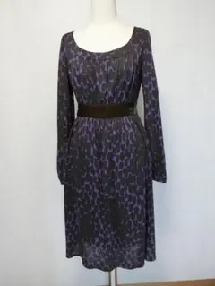 Grace グレースコンチネンタル　ベルベットのテープリボンが付いたワンピース