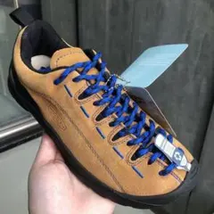 KEEN ブラウン スエード ローカットスニーカー