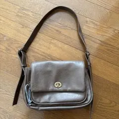CPCM ブラウン ショルダーバッグ