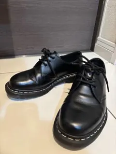 Dr. Martens ブラック レースアップシューズ