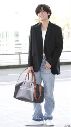 セリーヌ　デニム　CELINE WESLEY JEANS ウェスリージーンズのサムネイル