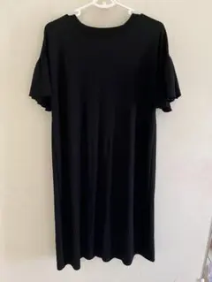 LL(XL)黒 フリル袖 ロングワンピース 後ろスリット 未使用