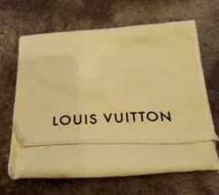 ルイヴィトン　カードケースカバー袋