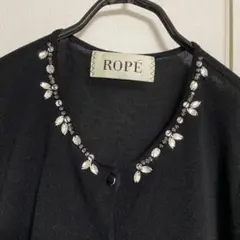 ROPE 　ロペ 　ビジュー付き　カーディガン　黒