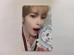 zb1 ゼベワン 　ハンビン　シンガポール　サイン会　　特典　マーライオン