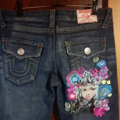 TRUE RELIGION　デニム　刺繍　顔　フレア　ブーツカット　28