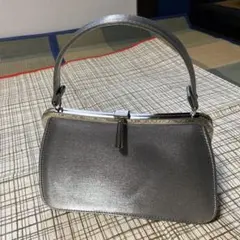 Item thumbnail for item 71914224-0784-492f-ac34-aa1700e04798