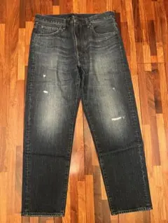 UNIQLO ダメージ加工 ストレートジーンズ