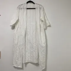 Item thumbnail for item 62f21121-a57f-497c-8fec-f53883b68583