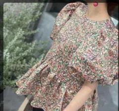 TSURU by Mariko Oikawa ブルー花柄トップス TSURU by Mariko Oikawa ブルー花柄トップス TSURU by Mariko Oikawa