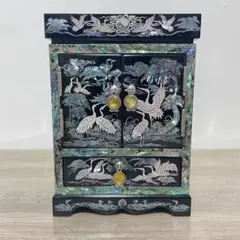 螺鈿花鳥模様の小箪笥　宝石入れ（エコメルカリ便限定） 螺鈿花鳥模様の小箪笥 宝石入れ（エコメルカリ便限定） - メルカリ
