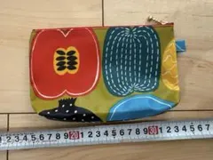 マリメッコ風　pvc ポーチ　ハンドメイド　コンポッティ